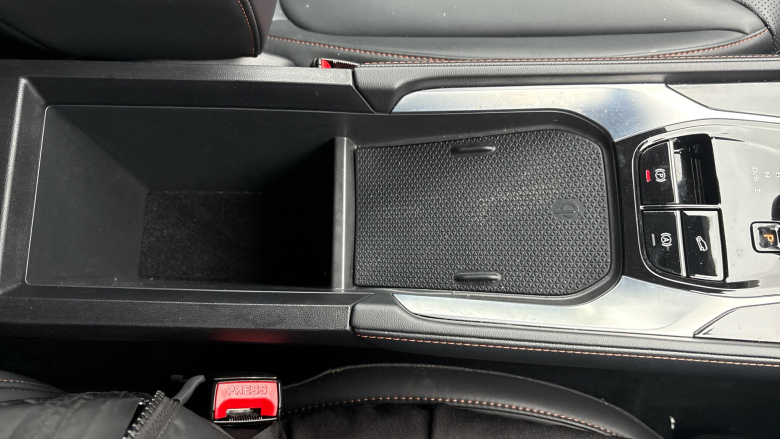 MG HS 1.5 T-GDI Trophy 5dr DCT Petrol Hatchback